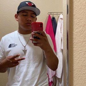 Meet your Posher, Juan n